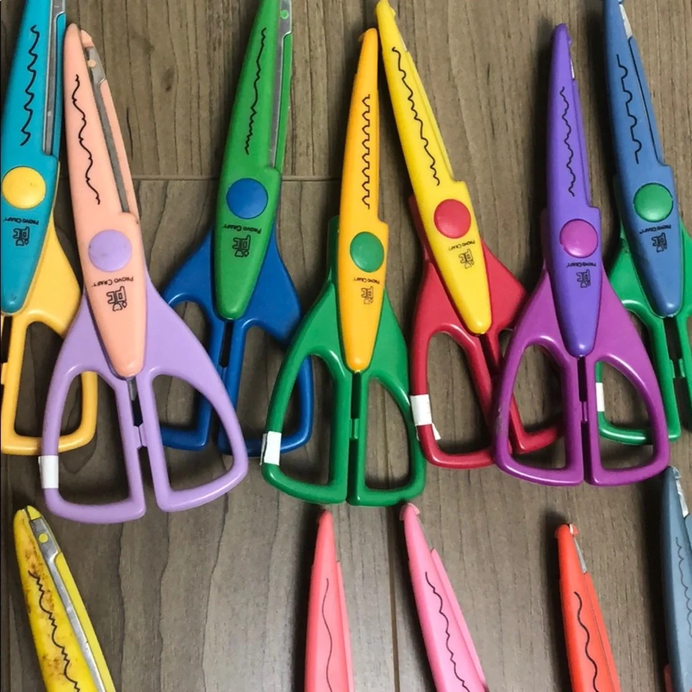 20 Provo Craft Scissors